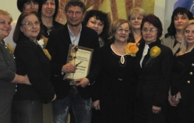 Красимир Балъков стана носител на приза “Кавалер на жълтата роза”